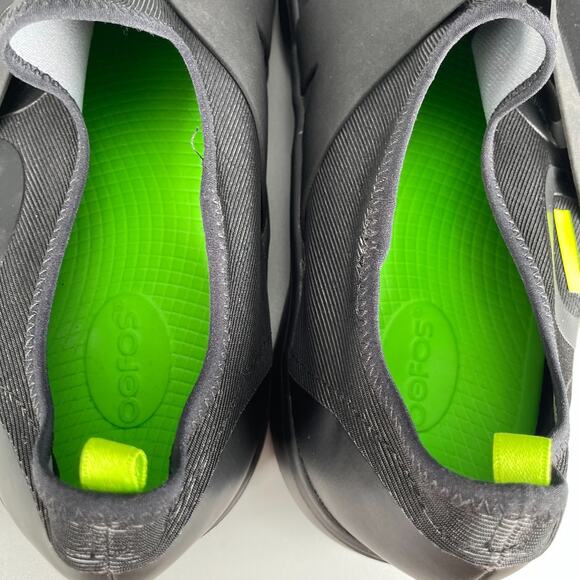 Oofos OOmg eeZee Men’s Size 12.5 Comfort Slip On Recovery Sneaker Shoe Black EUC - Picture 8 of 9